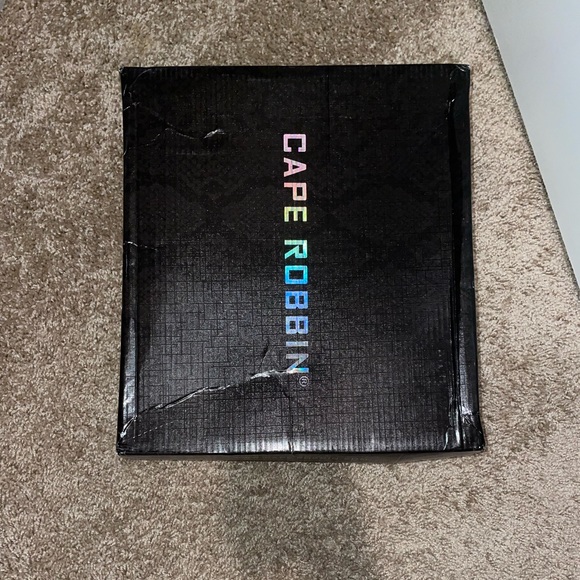 Cape Robbin Platform Crocs NWT - Picture 9 of 9